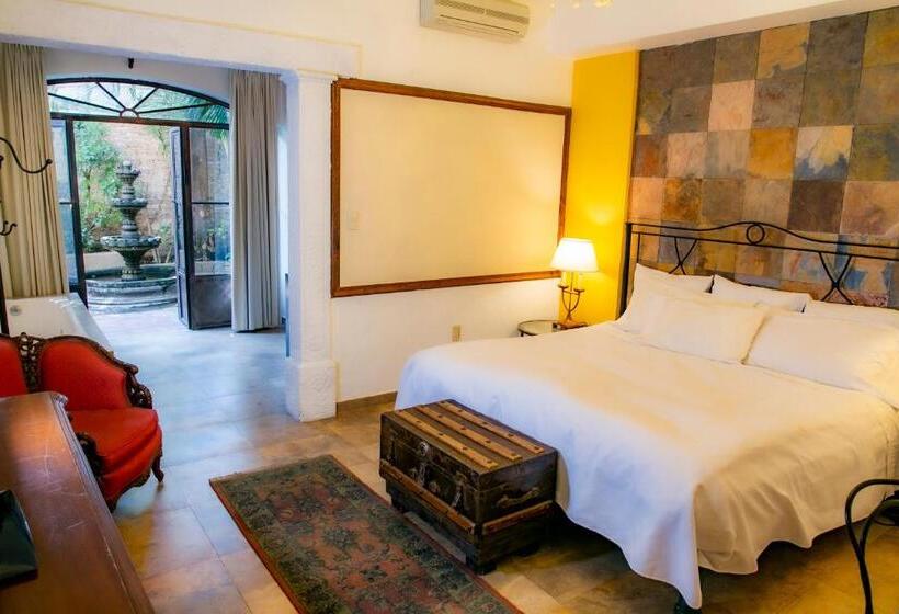 سوییت سوپریور, Villa Ganz Boutique
