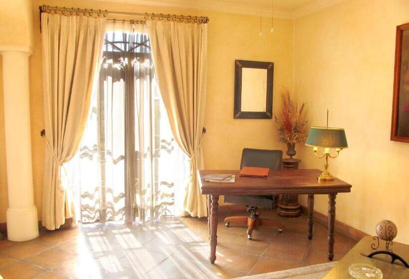 سوییت, Villa Ganz Boutique