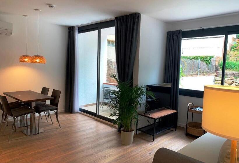 Апартаменты 1 Спальня Вид на Сад, Apartaments Voralmar