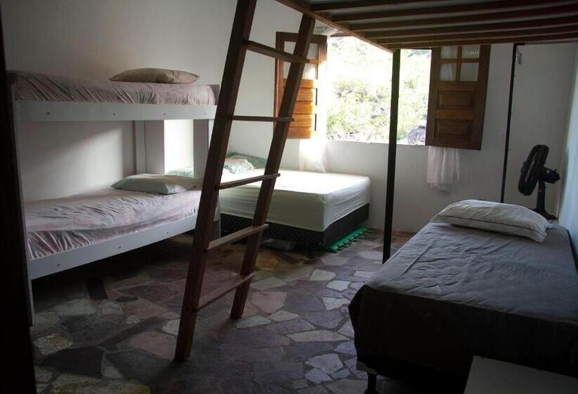 Семейный Номер Вид на Горы, Hostel Portal Do Pati