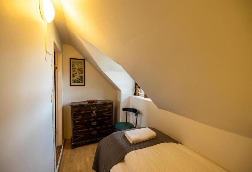اتاق اکونومی یک تخته, Heidi Guesthouse