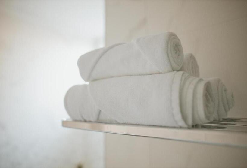 آپارتمان سوپریور 1 خوابه, Zaro Apartments