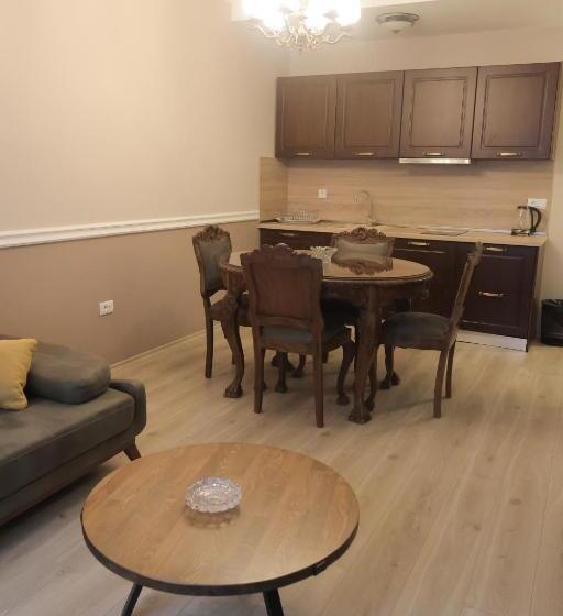 آپارتمان سوپریور 1 خوابه, Zaro Apartments