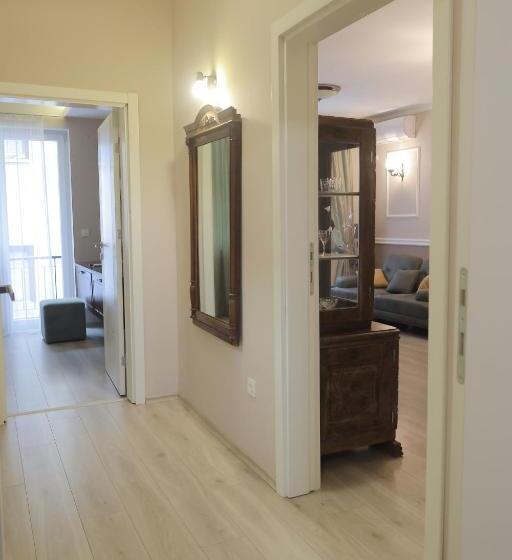 آپارتمان سوپریور 1 خوابه, Zaro Apartments