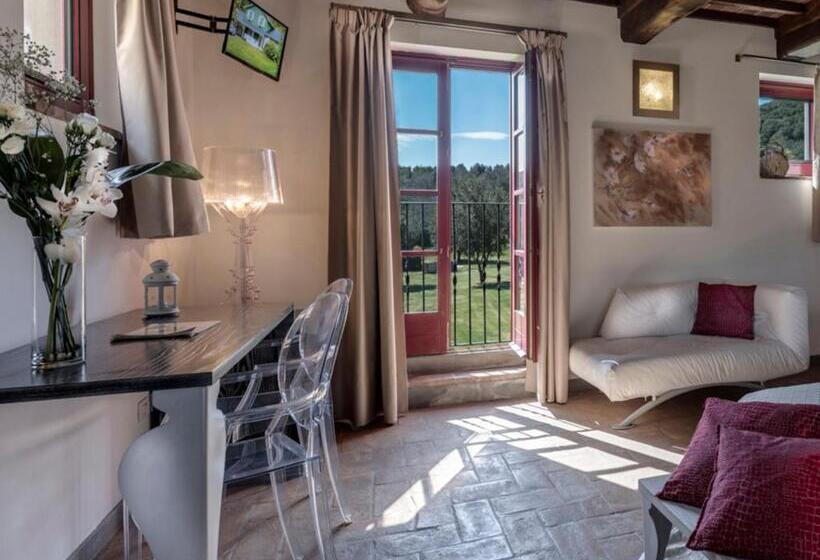 Номер Deluxe, & Restaurant Casolare Le Terre Rosse
