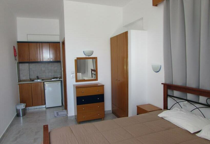 استودیوی استاندارد, Coralli Apartments