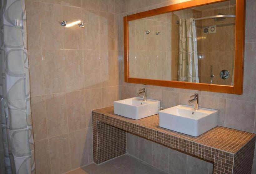 آپارتمان 1 خوابه همکف, Anemomilos Suites