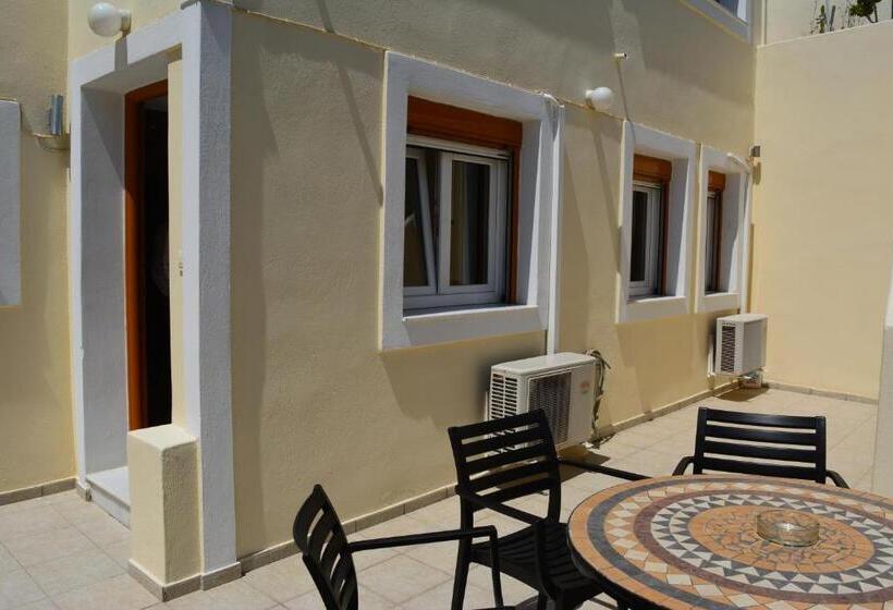 آپارتمان 1 خوابه همکف, Anemomilos Suites