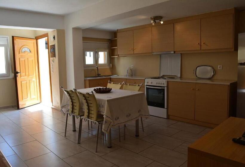 آپارتمان 1 خوابه همکف, Anemomilos Suites