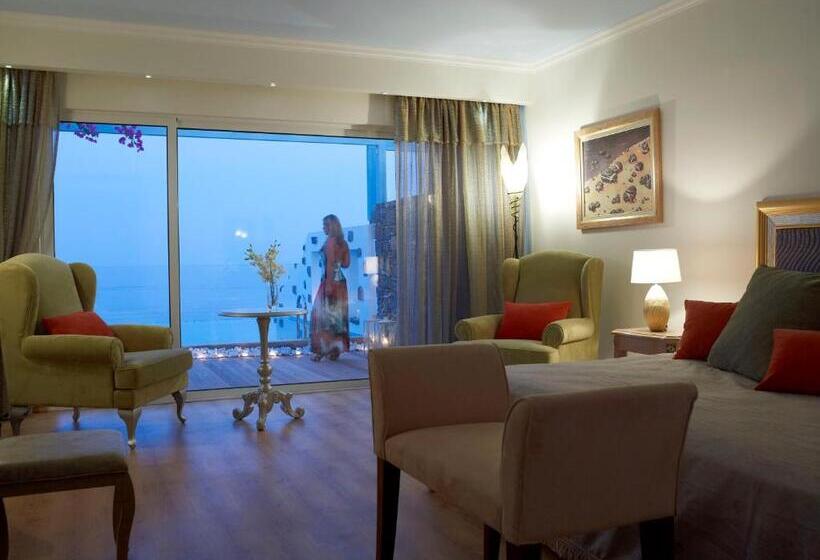 Вилла с 1 спальней и бассейном, Atrium Prestige Thalasso Spa Resort & Villas