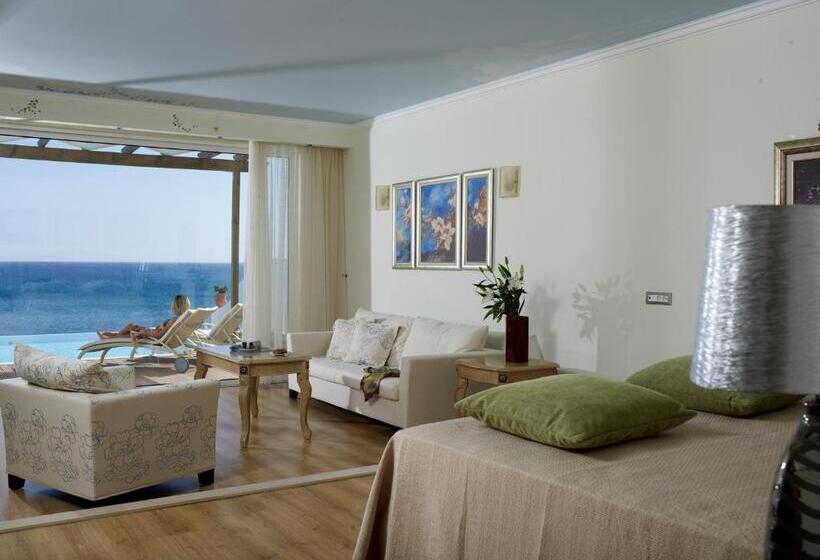Полулюкс с Бассейном, Atrium Prestige Thalasso Spa Resort & Villas
