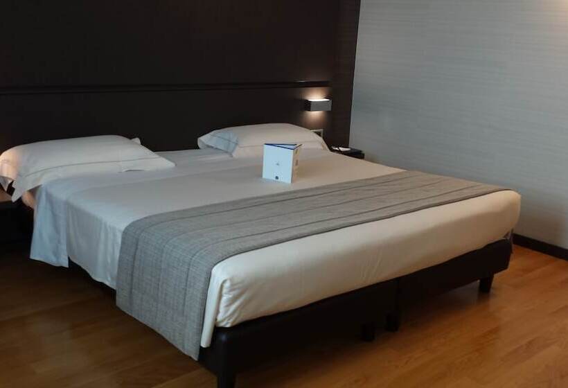 اتاق لوکس, Best Western Plus Hotel Monza E Brianza Palace