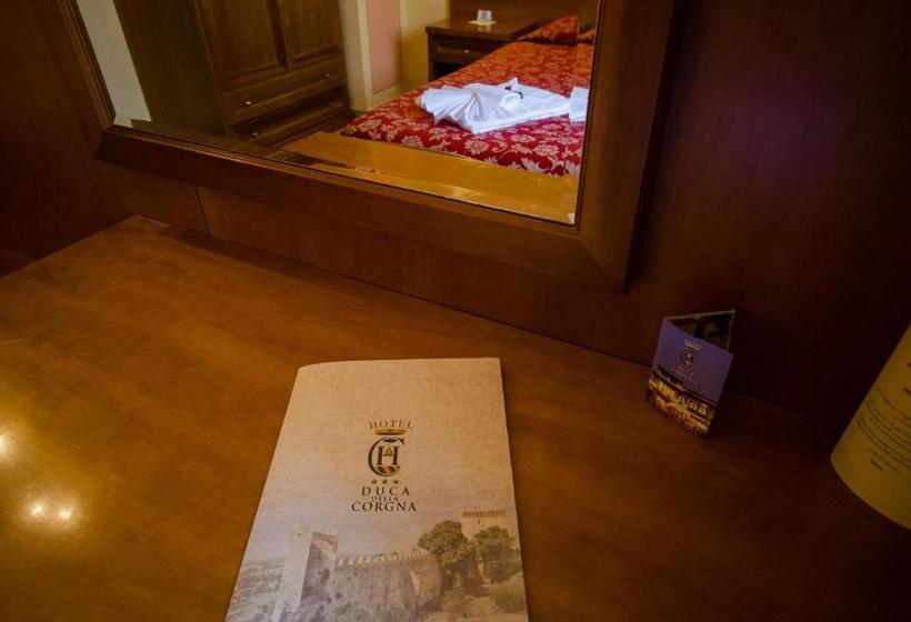 Quarto Estandar Individual, Duca Della Corgna