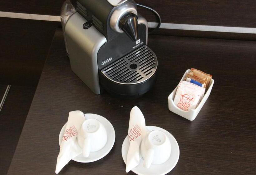 Номер Deluxe, Euro Hotel Residence