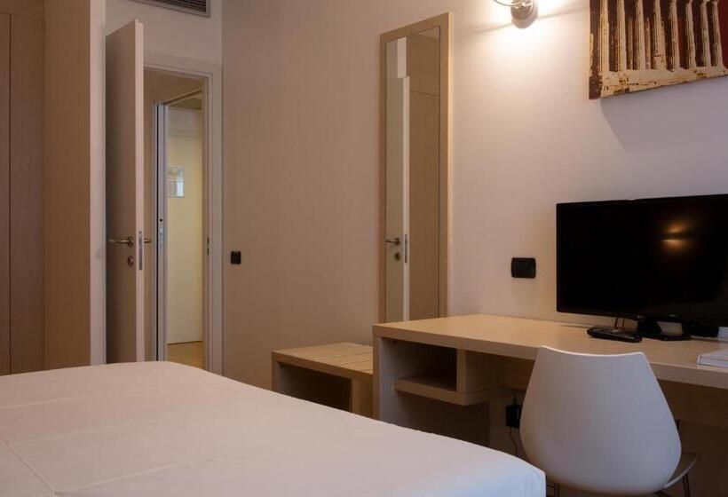 Апартаменты 1 Спальня, Euro Hotel Residence