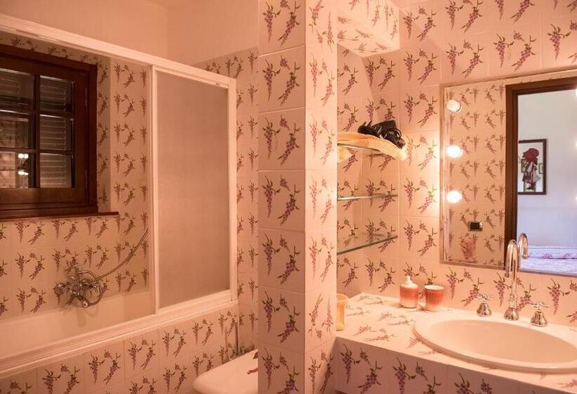 Вилла 5 Спален, Ollastu