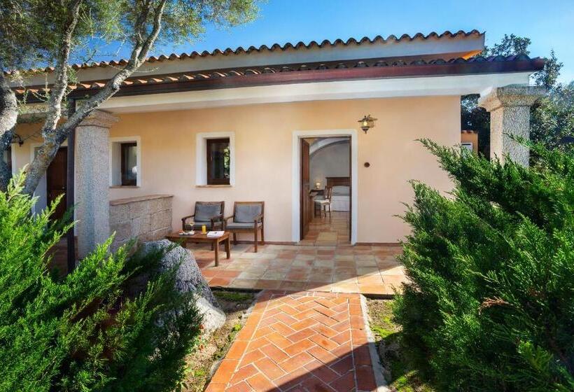 Номер Стандарт Трехместный, Felix Hotels   Country Resort Parco Degli Ulivi