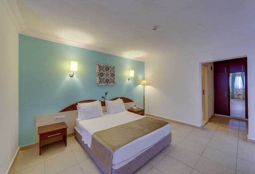 اتاق خانوادگی, Yelken Mandalinci Spa & Wellness Hotel   All Inclusive