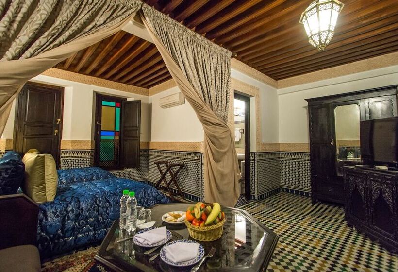 اتاق راحتی, Riad Myra