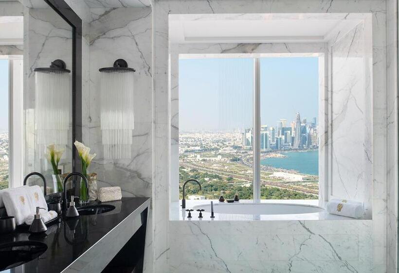 سوئیت کلاب, Banyan Tree Doha At La Cigale Mushaireb
