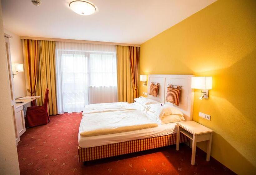 غرفة كومفورت, Enzian By Alpeffect Hotels