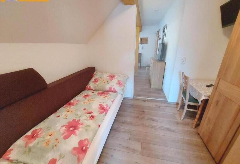 آپارتمان 2 خوابه, Haus Sandlweber By Fis   Fun In Styria