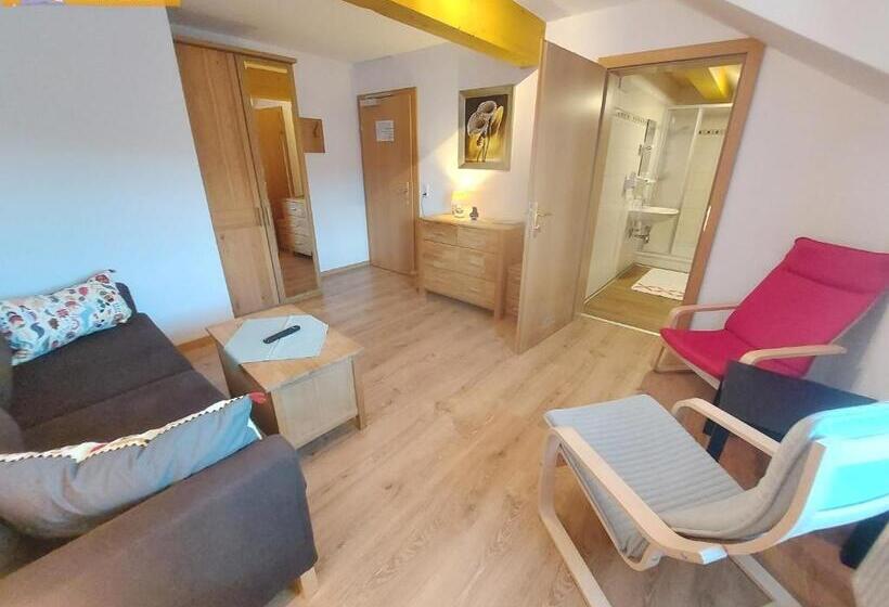 آپارتمان 2 خوابه, Haus Sandlweber By Fis   Fun In Styria