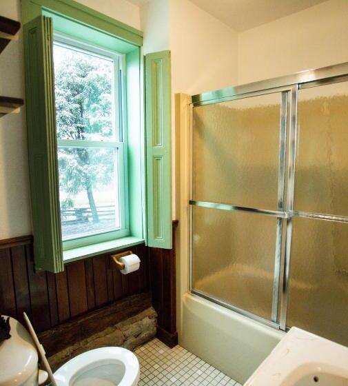 스탠다드 룸, Baneberry Meadows B&b