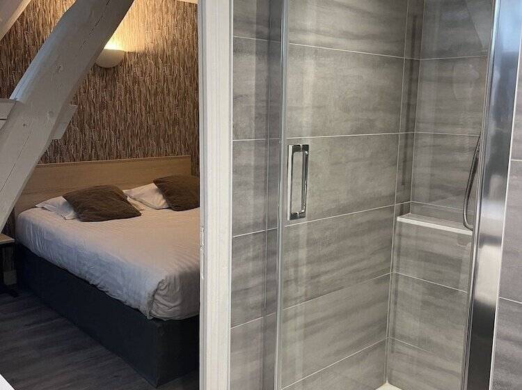 Номер Комфорт, Hôtel De Troyes