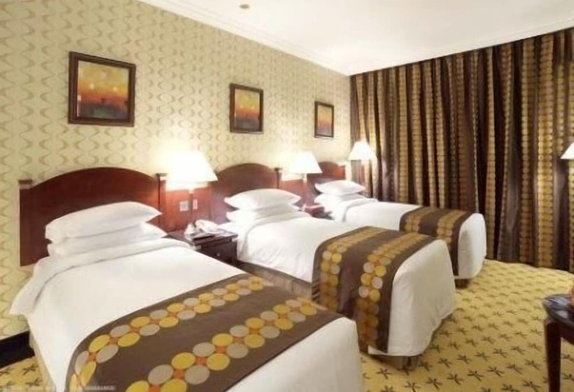 Standard Kolmen Hengen Huone, Al Muna Kareem Hotel  Ex Leader