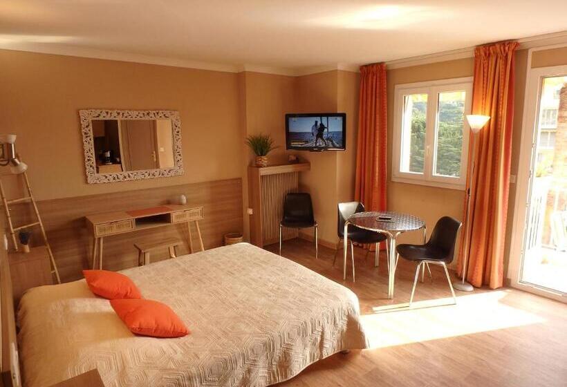 스탠다드 스튜디오 (전망), Residence Veles Plage
