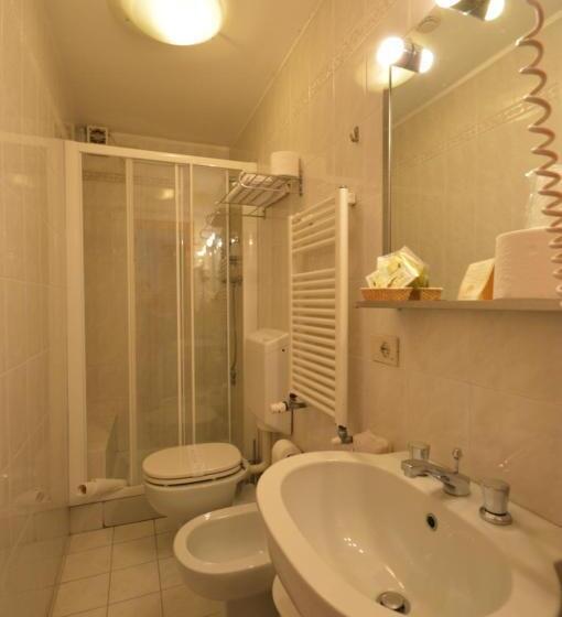 اتاق استاندارد, Albergo Marin