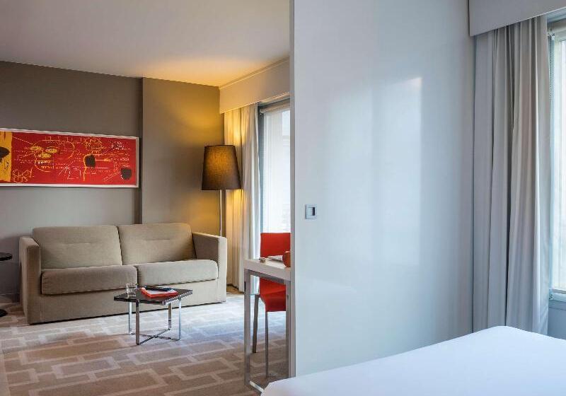Апартаменты 2 Спальни, Adagio Grenoble Centre