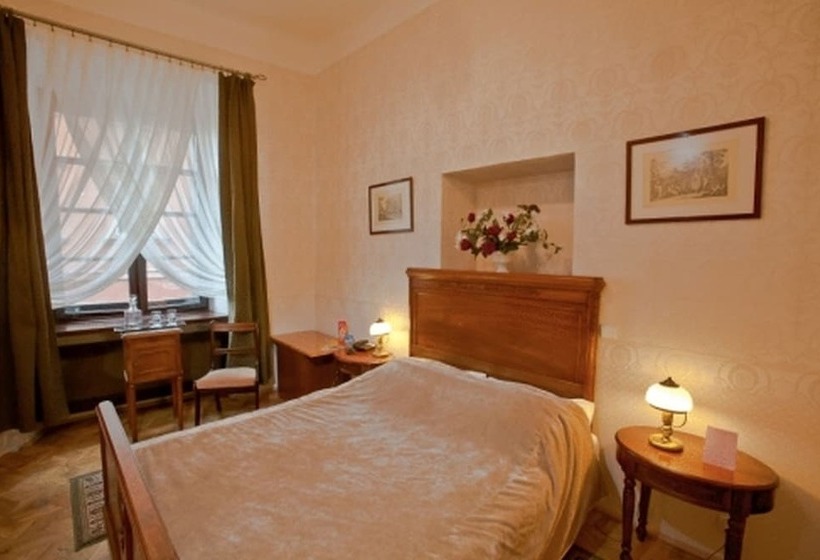 Номер Стандарт, Castle Inn