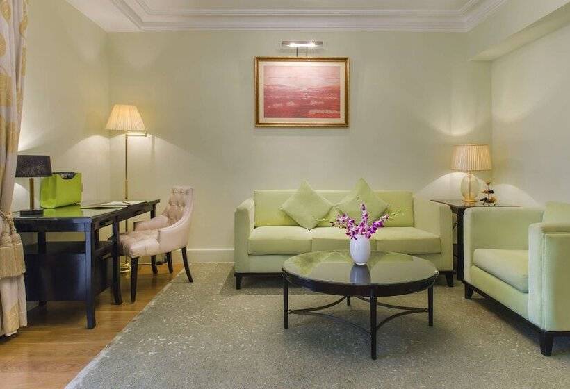 סוויטה דלוקס, Kempinski Nile Hotel, Cairo