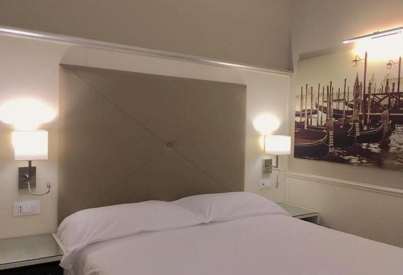 اتاق استاندارد یک نفره, San Lio Tourist House