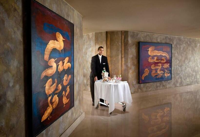 חדר דלוקס, Kempinski Nile Hotel, Cairo
