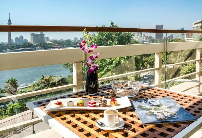 חדר דלוקס, Kempinski Nile Hotel, Cairo