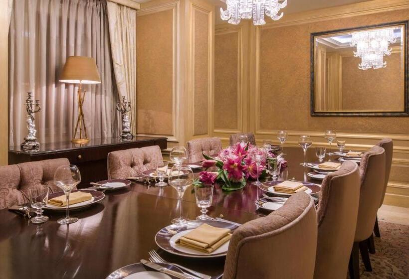 סוויטה נשיאותית, Kempinski Nile Hotel, Cairo