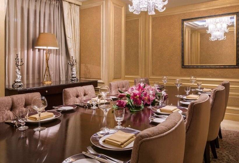 סוויטה נשיאותית, Kempinski Nile Hotel, Cairo