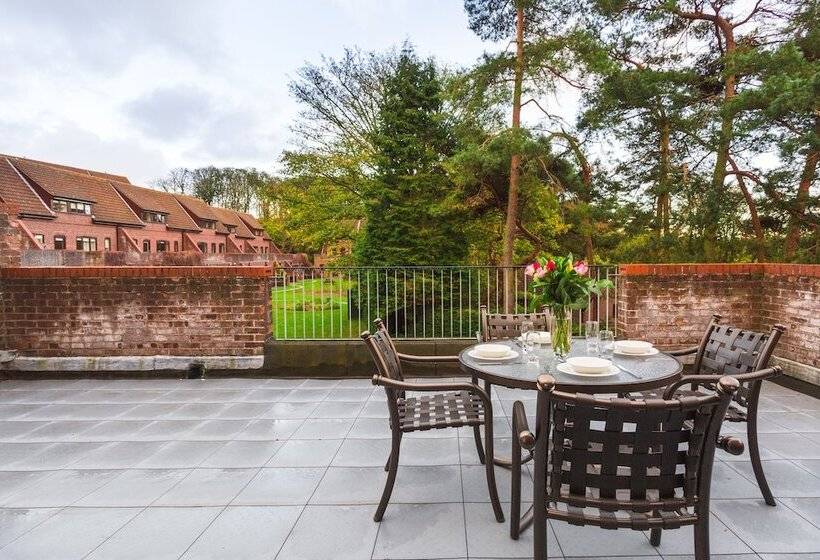 Апартаменты 2 Спальни, Cromer Country Club