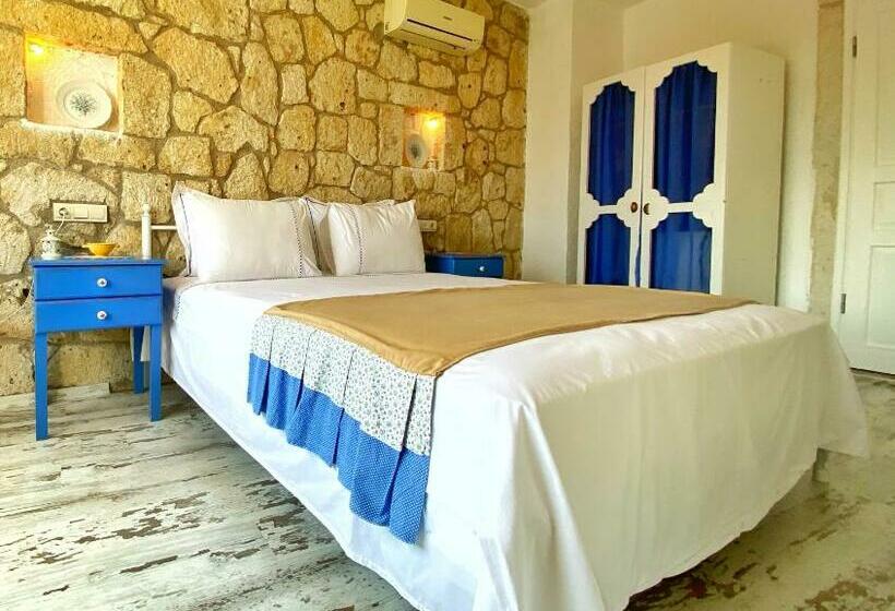 Номер Стандарт, Kesre Otel Alacati