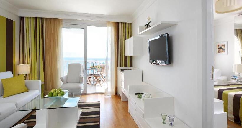 اتاق استاندارد با چشم‌انداز دریا, Sianji Wellbeing Resort