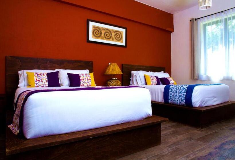 اتاق استاندارد چهارنفره با چشم‌انداز باغ, Boutique Rancho San Juan Teotihuacan