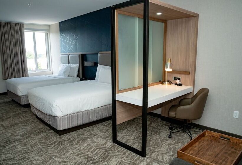 스위트, Springhill Suites By Marriott Woodbridge