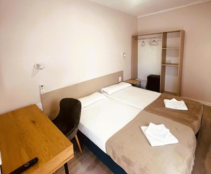 غرفة ديلوكس, Colibri