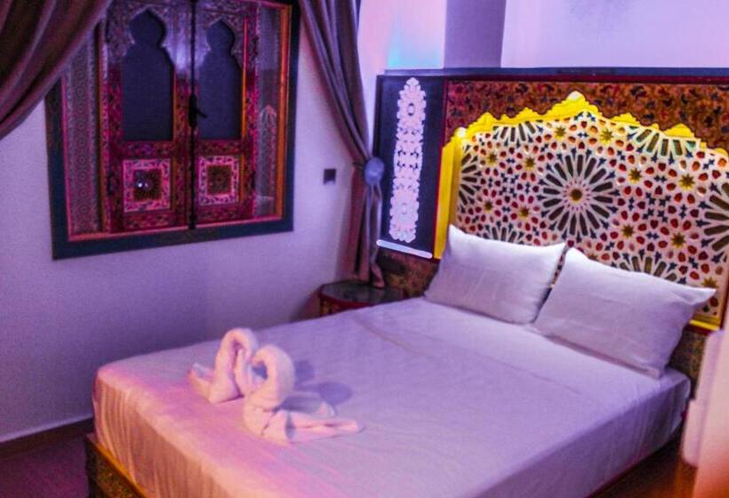 Номер Стандарт, Riad Azemmat