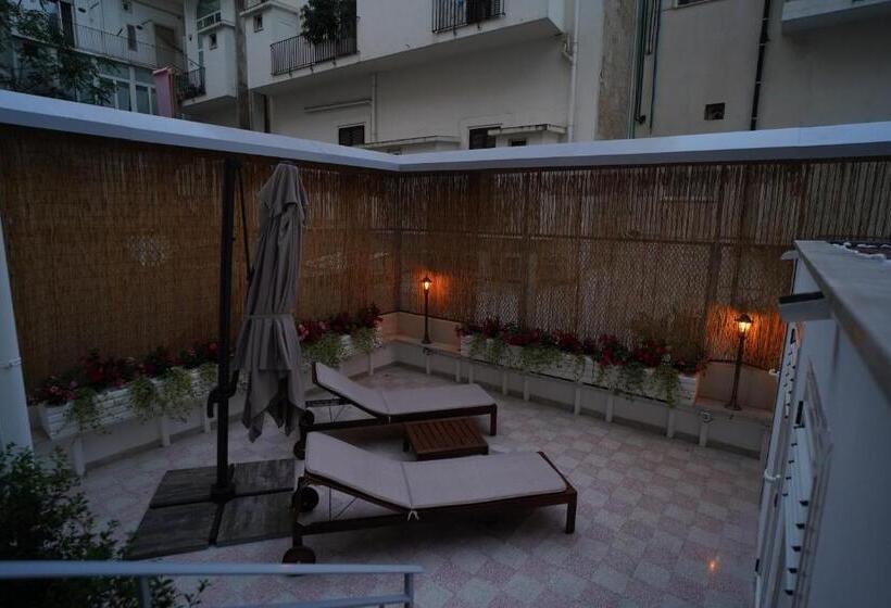 اتاق استاندارد با تراس, Bari Antica Boutique B&b