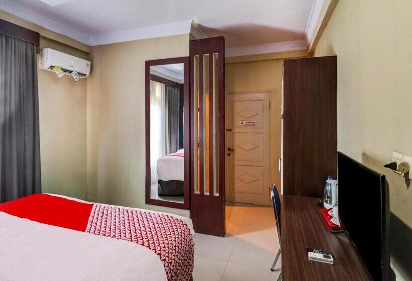 Номер Deluxe, Collection O 90564 Hotel Merangin Syariah