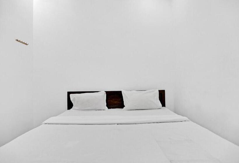 3-Bett-Standardzimmer, Spot On Shashank Plaza